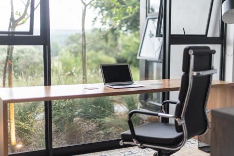 At home office ... work with views !