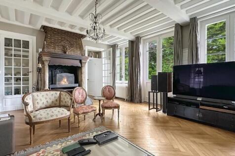 Property Image 4