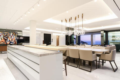 Kitchen onto Dining