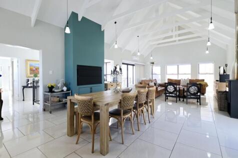 OPEN PLAN LOUNGE  DINING ROOM