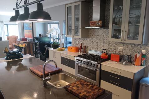 Look at this KITCHEN!