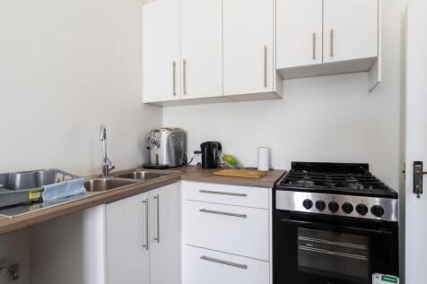 FLATLET KITCHEN