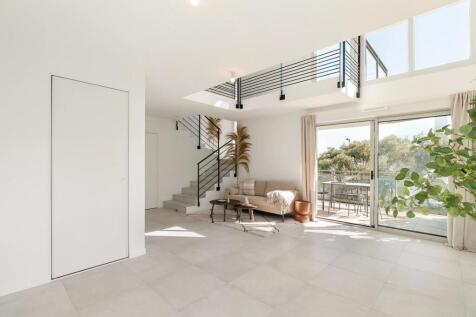 Appartement  vendre Antibes