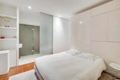 Bedroom Wooden floor Carpet