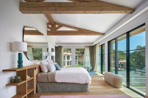 Bedroom Wooden floor