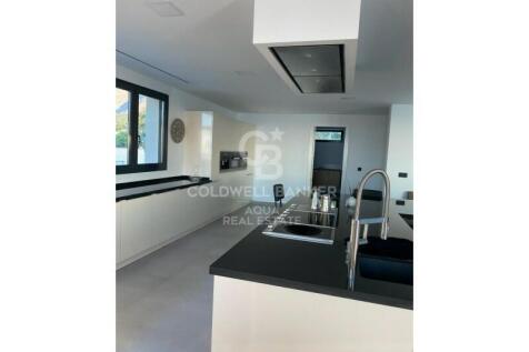 Property Image 80