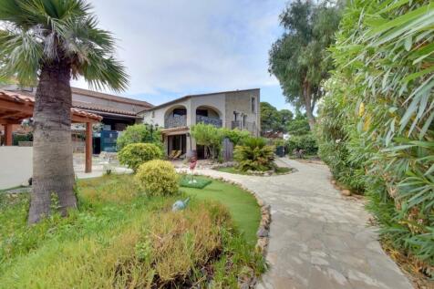 Property Image 4
