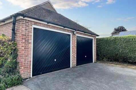 Double Garage