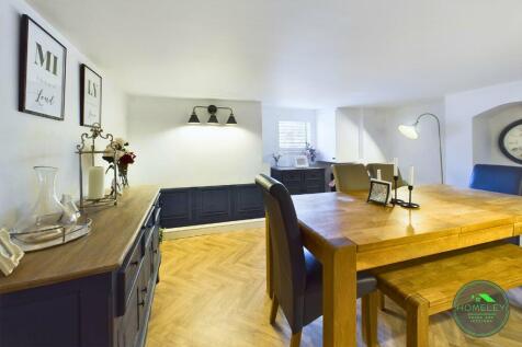 13 Dining Room 1