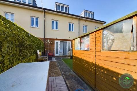 Rear Garden (2)