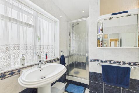 First Floor Bathroom