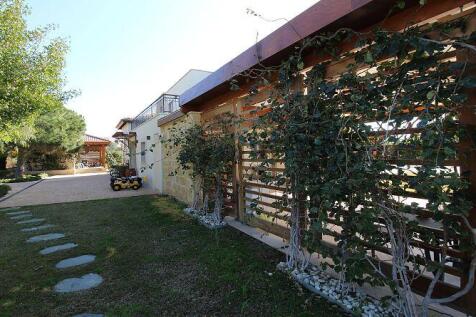 Property Image 24