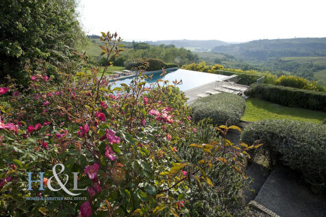 Endless view Tuscany