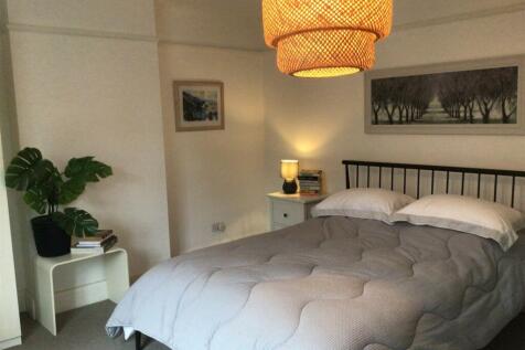 IMG_0772 Master Bedroom.JPG