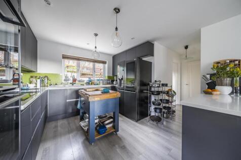 Kitchen.jpg
