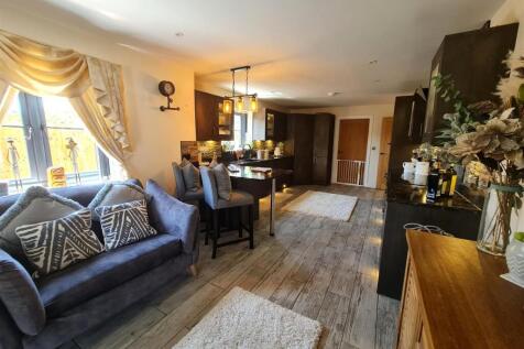 Kitchen/Family Room