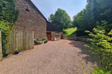 Barn and workshop.jpg