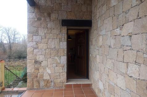 ext. hallway