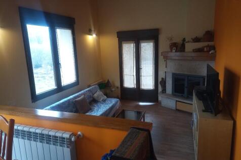 dining/sitting room