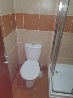 advertising pictures flat 9a St Clements Court Aug