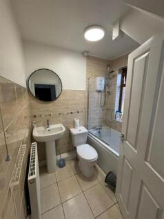 40 bridgewater crescent may mid term 2025-images-1