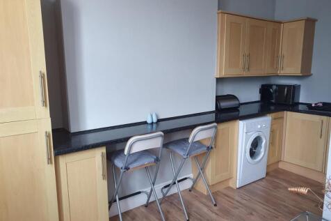 7 marina Court adverting pic Aug 21_15.jpg