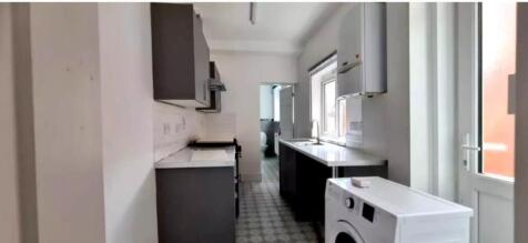 advertising pictures 45 brixham road_8.jpg