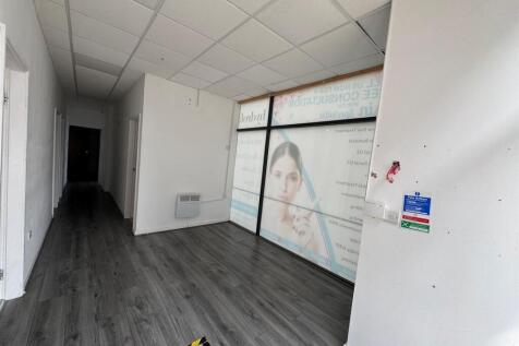 WhatsApp Image 2025-08-29 at 15.02.16 (1).jpeg