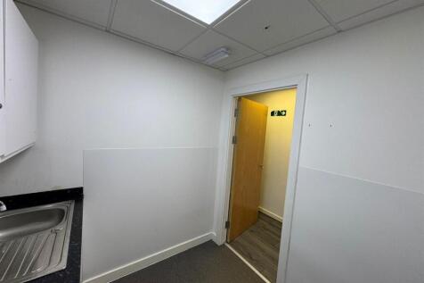 WhatsApp Image 2025-08-29 at 15.02.19 (3).jpeg