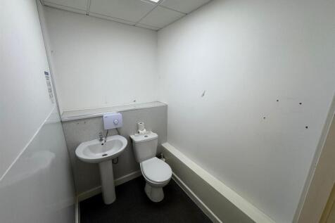 WhatsApp Image 2025-08-29 at 15.02.19 (4).jpeg