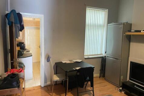 WhatsApp Image 2024-05-01 at 12.44.33 (2).jpeg