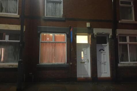 advertising pictures 61 pinnox Street stoke_26.jpg