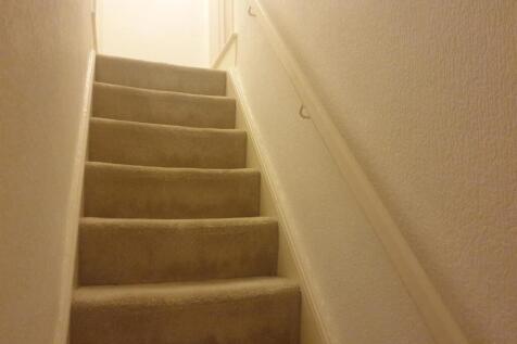 advertising pictures 61 pinnox Street stoke_23.jpg