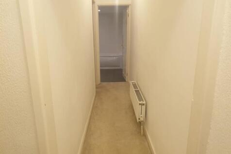 advertising pictures 61 pinnox Street stoke_21.jpg