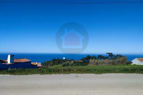 land near Nazaré