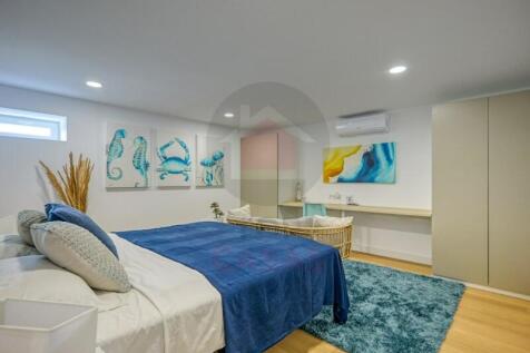 Villa with sea views and private pool