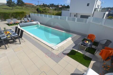 Villa near São Martinho do Porto