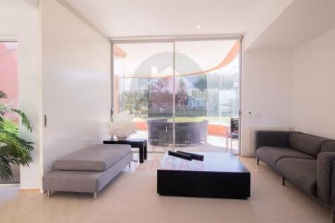 Villa in Bom Sucesso