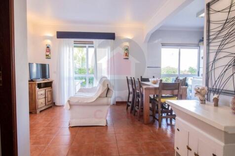 Apartment in Foz do Arelho