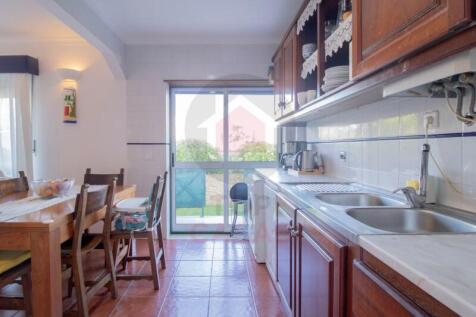 Apartment in Foz do Arelho