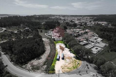 land in Foz do Arelho