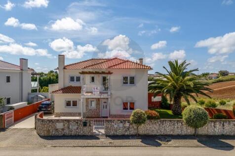 Villa near the beach
