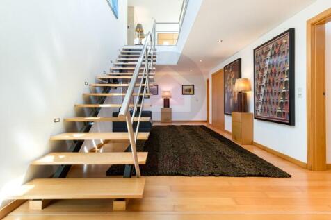 villa with sea views in Foz do Arelho