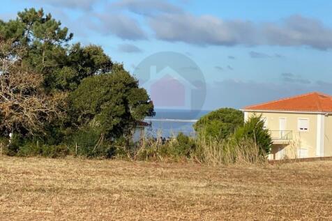 Plot in Obidos Lagoon