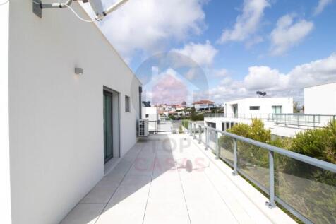 villa near Sao Martinho do Porto