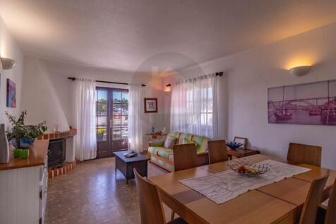 Villa with Lagoon Views