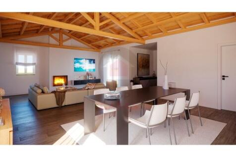 Villa in Serra do Bouro