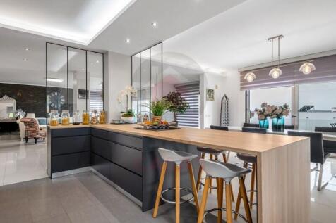 Villa in Obidos Lagoon