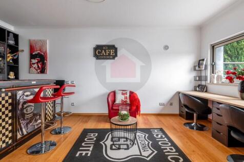 Villa in Obidos Lagoon