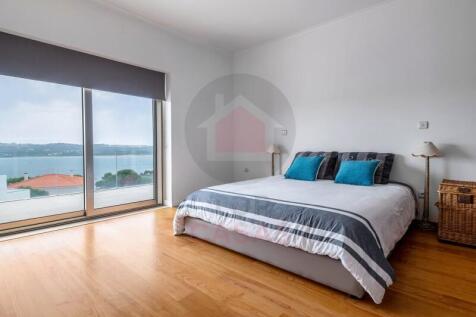 Villa in Obidos Lagoon